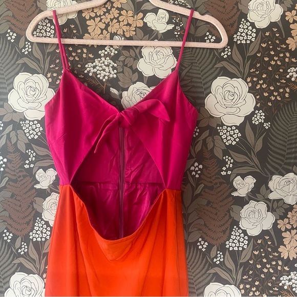 NWOT Lovers and Friends Baxter Midi Dress in Multi size small - Picture 5 of 7